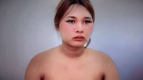 yoursweetgirl_zia online show from April 30, 2:51 am