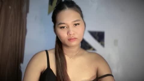 yoursweetgirl_zia online show from May 16, 7:05 am