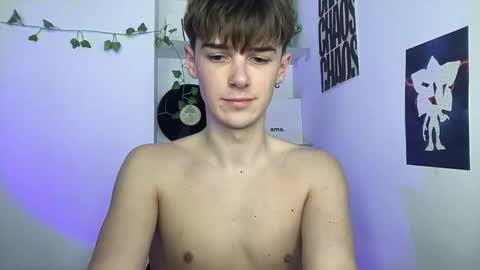 yoursweetyguy online show from March 18, 6:00 pm