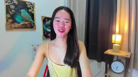 yourtinybunny online show from April 25, 1:52 pm