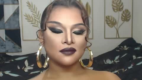 Snapshot of yourtrannyqueenxxx chatting on June 7, 12:37 am Anastacia Grey online show from June 7, 12:37 am