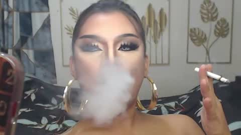 Snapshot of yourtrannyqueenxxx chatting on June 18, 6:46 am Anastacia Grey online show from June 18, 6:46 am