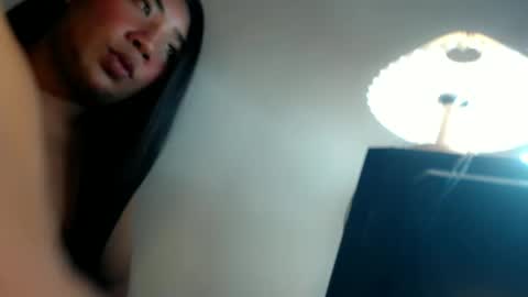 Snapshot of yourtransjeen chatting on March 6, 12:52 pm Jeen online show from March 6, 12:52 pm