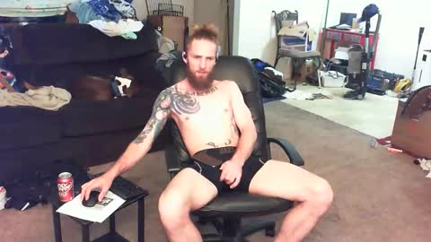 Snapshot of yourtruenemesis chatting on May 11, 12:55 pm yourtruenemesis online show from May 11, 12:55 pm