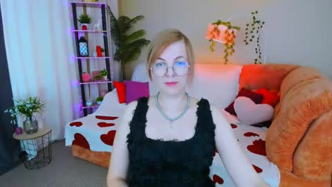 Alice online show from June 9, 9:32 am