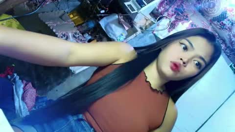 angela online show from March 18, 2:04 am