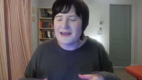 Snapshot of yousaiditfirst chatting on December 1, 11:54 pm Rose Noire online show from December 1, 11:54 pm