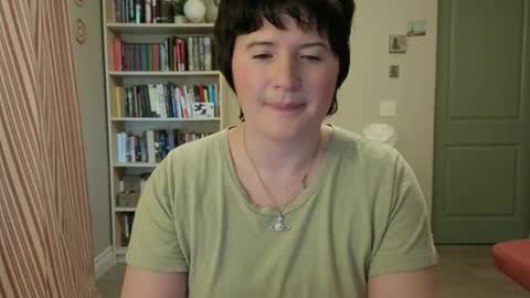 Snapshot of yousaiditfirst chatting on May 31, 7:48 pm Rose Noire online show from May 31, 7:48 pm