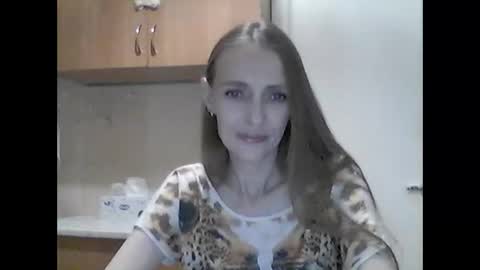 Snapshot of youur_light chatting on February 24, 6:50 pm Youur light online show from February 24, 6:50 pm