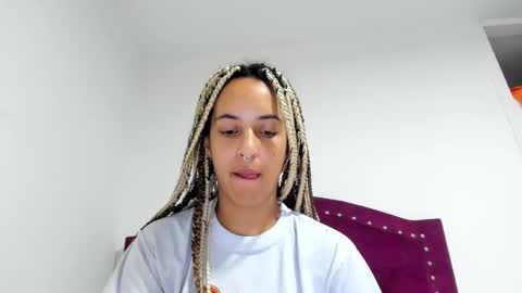 elizabeth  ju   online show from January 14, 1:26 am