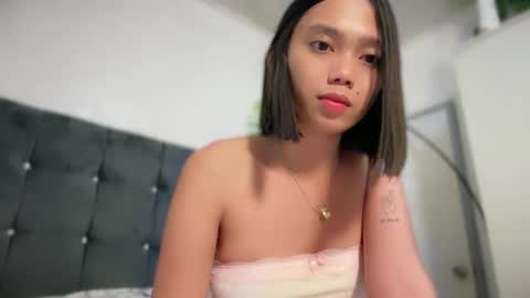 YowgineTheGreat online show from January 27, 3:50 pm