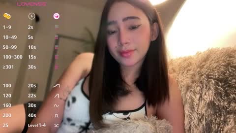 YowgineTheGreat online show from October 26, 9:37 am