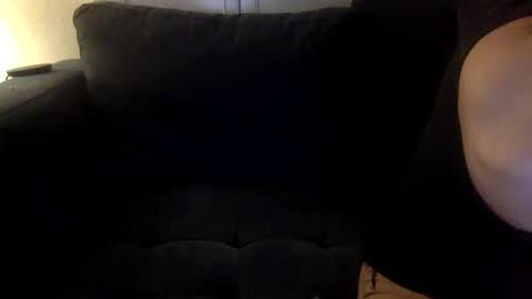 Snapshot of yque2 chatting on December 8, 1:02 am yque online show from December 8, 1:02 am