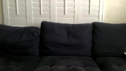 yque online show from February 1, 6:39 pm