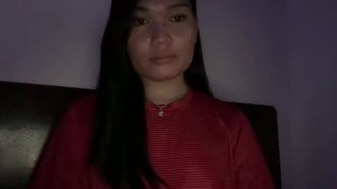 yrdrmgrl_jennie26 online show from January 8, 1:19 am