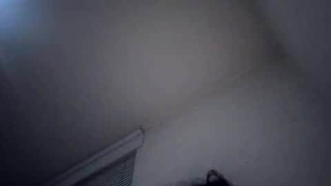 yslriver222 online show from February 15, 4:31 am