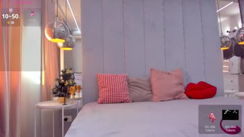 Crazy P online show from March 7, 6:35 am