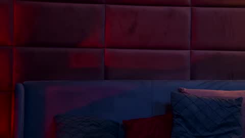 Foxie online show from November 18, 4:33 pm