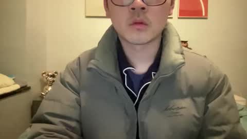 Albert Locko online show from March 8, 4:44 pm