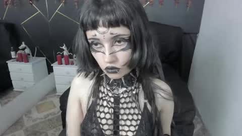 Yue Eclipsa online show from October 27, 4:16 am