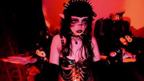 Yue Eclipsa online show from March 11, 6:30 am