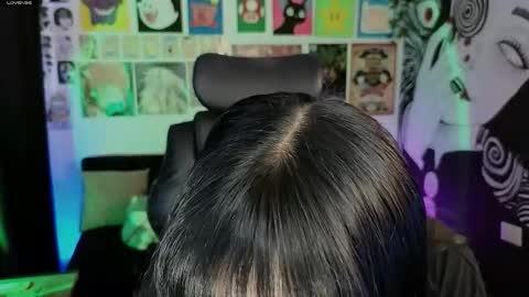    rawr   Anne Independent model      online show from February 26, 9:47 pm