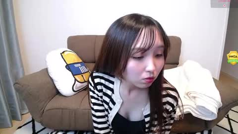 Snapshot of yui_x chatting on May 28, 10:45 am yui_x online show from May 28, 10:45 am