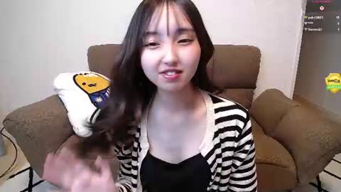 Snapshot of yui_x chatting on July 14, 1:28 pm yui_x online show from July 14, 1:28 pm