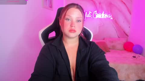 Yuliet online show from December 11, 8:39 pm