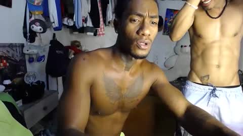 Snapshot of yulian_23 chatting on May 29, 3:48 am Ivan online show from May 29, 3:48 am