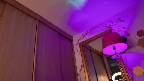 Snapshot of yulianpereira25 chatting on February 17, 9:13 am yulian 2811 online show from February 17, 9:13 am