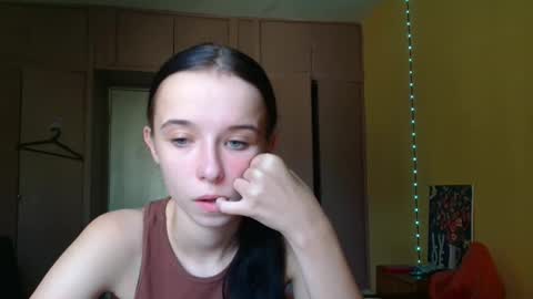 Yuliia online show from September 20, 7:42 am