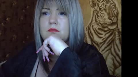 Snapshot of yuliiared chatting on December 17, 11:16 am yuliiared online show from December 17, 11:16 am