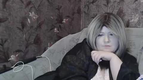 yuliiared online show from June 26, 7:18 pm