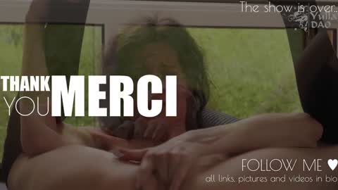 yulla dao online show from December 8, 7:11 pm