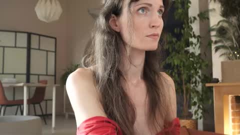 yulla dao online show from September 19, 3:45 pm