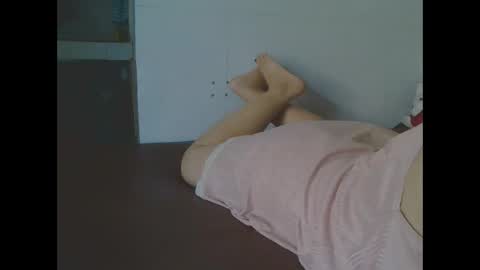 Snapshot of yumi123_ chatting on October 17, 2:04 am yumi123_ online show from October 17, 2:04 am