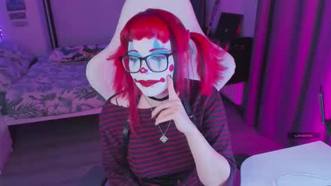 Yumi 3 online show from October 11, 6:28 pm