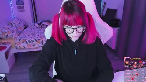 Yumi 3 online show from March 15, 12:22 pm