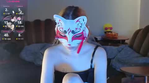 Snapshot of yumiko_uwu chatting on June 15, 10:28 am Yumeko online show from June 15, 10:28 am