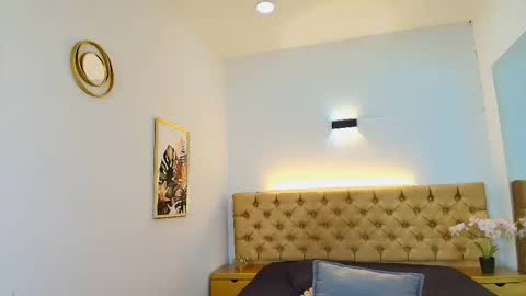 YumiViolet online show from March 13, 5:08 pm