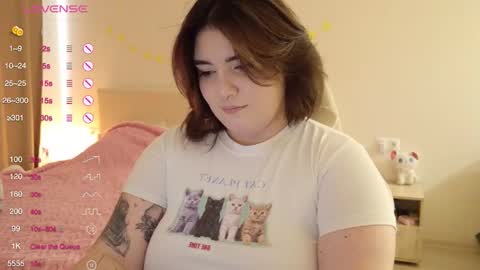 YumemiyaYumi online show from January 13, 9:47 am