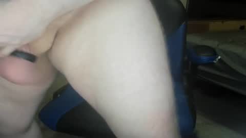 Snapshot of yummibear808 chatting on October 5, 3:27 am Yummibear online show from October 5, 3:27 am