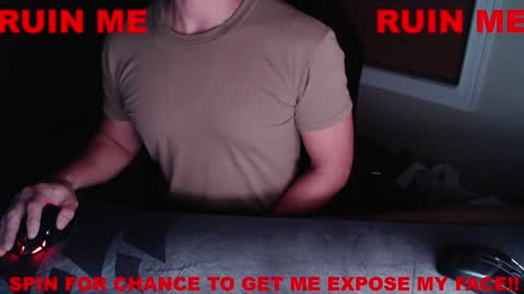 Snapshot of yummydickmilk chatting on January 7, 8:13 am yummydickmilk online show from January 7, 8:13 am