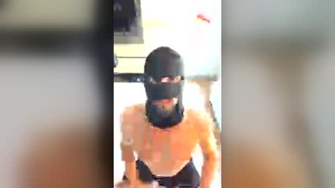 Snapshot of yummydickmilk chatting on July 21, 7:49 pm yummydickmilk online show from July 21, 7:49 pm