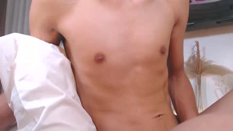 Justine online show from March 6, 7:54 pm