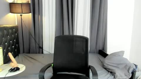 baby kahth online show from June 22, 4:48 pm