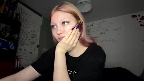 yunarosee online show from January 9, 9:34 am