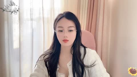 YunEr online show from December 13, 6:21 am