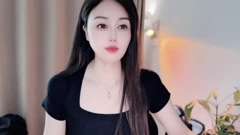 Snapshot of yuner0715 chatting on May 4, 2:51 am YunEr online show from May 4, 2:51 am